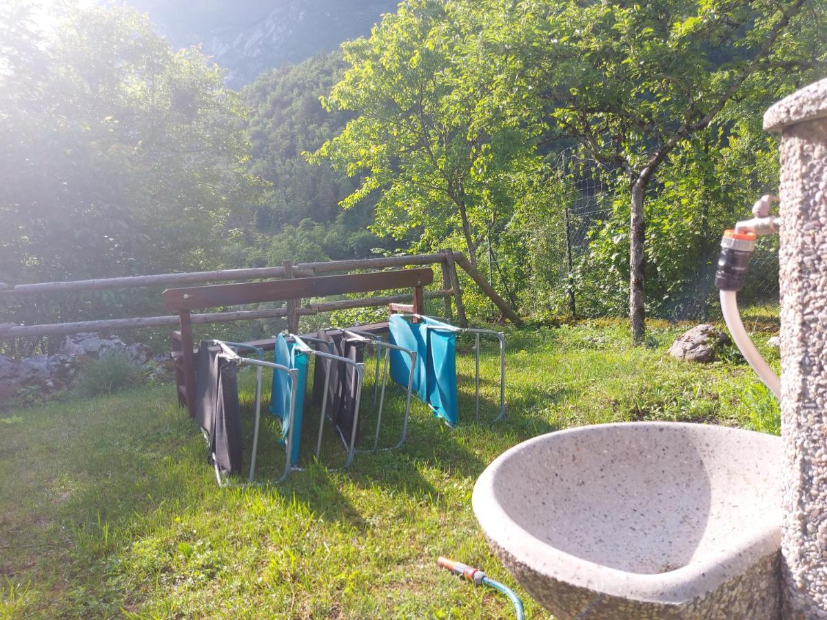 Apartmaji Katrc Soča Exteriör bild