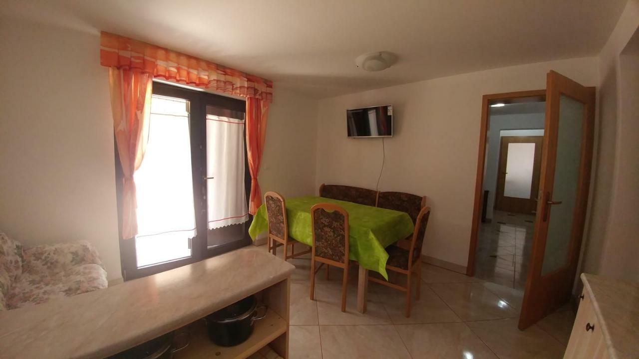 Apartmaji Katrc Soča Exteriör bild