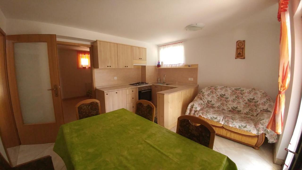 Apartmaji Katrc Soča Exteriör bild